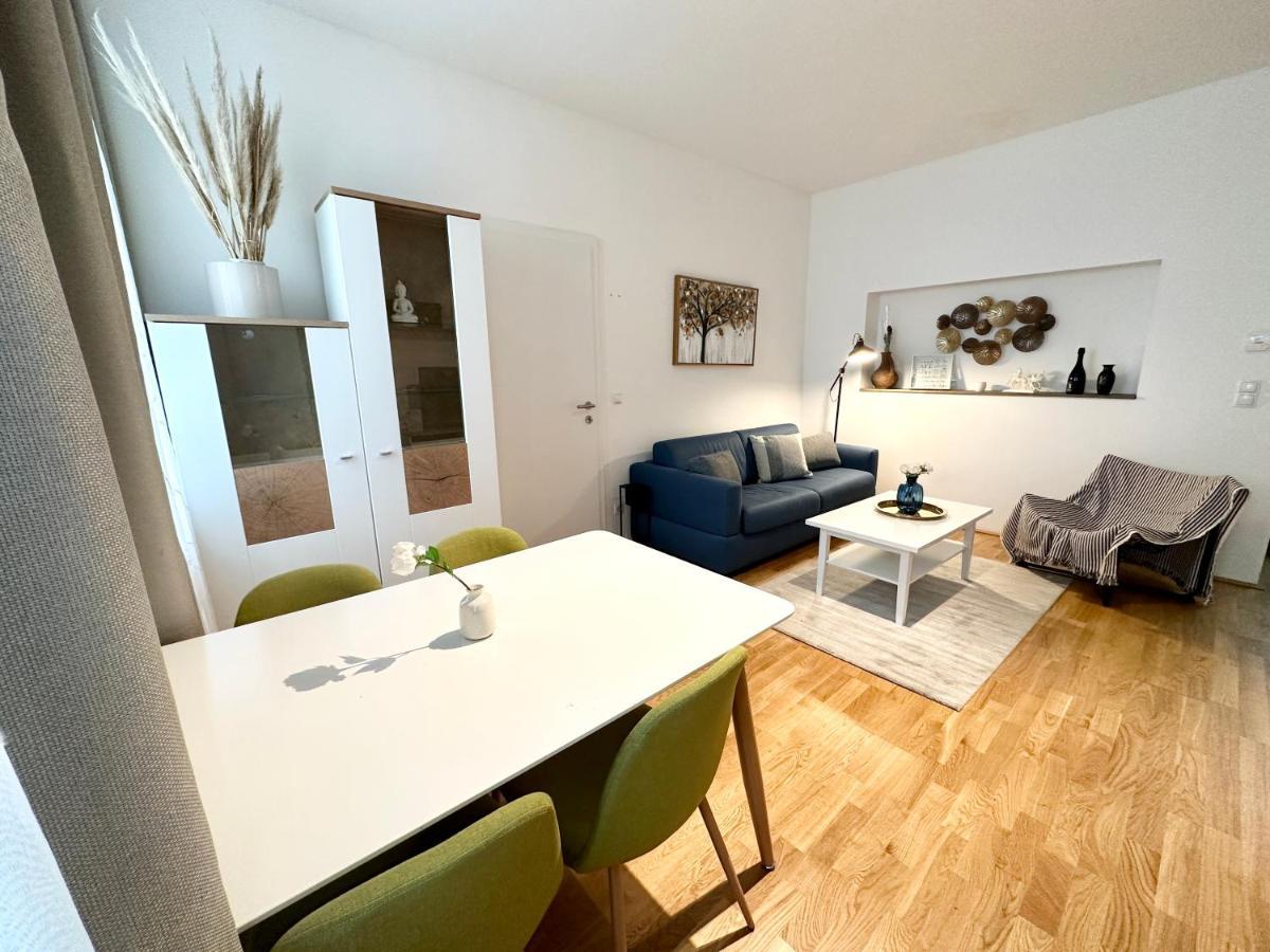 Book-A-Room Panda-Apartments Вена Экстерьер фото