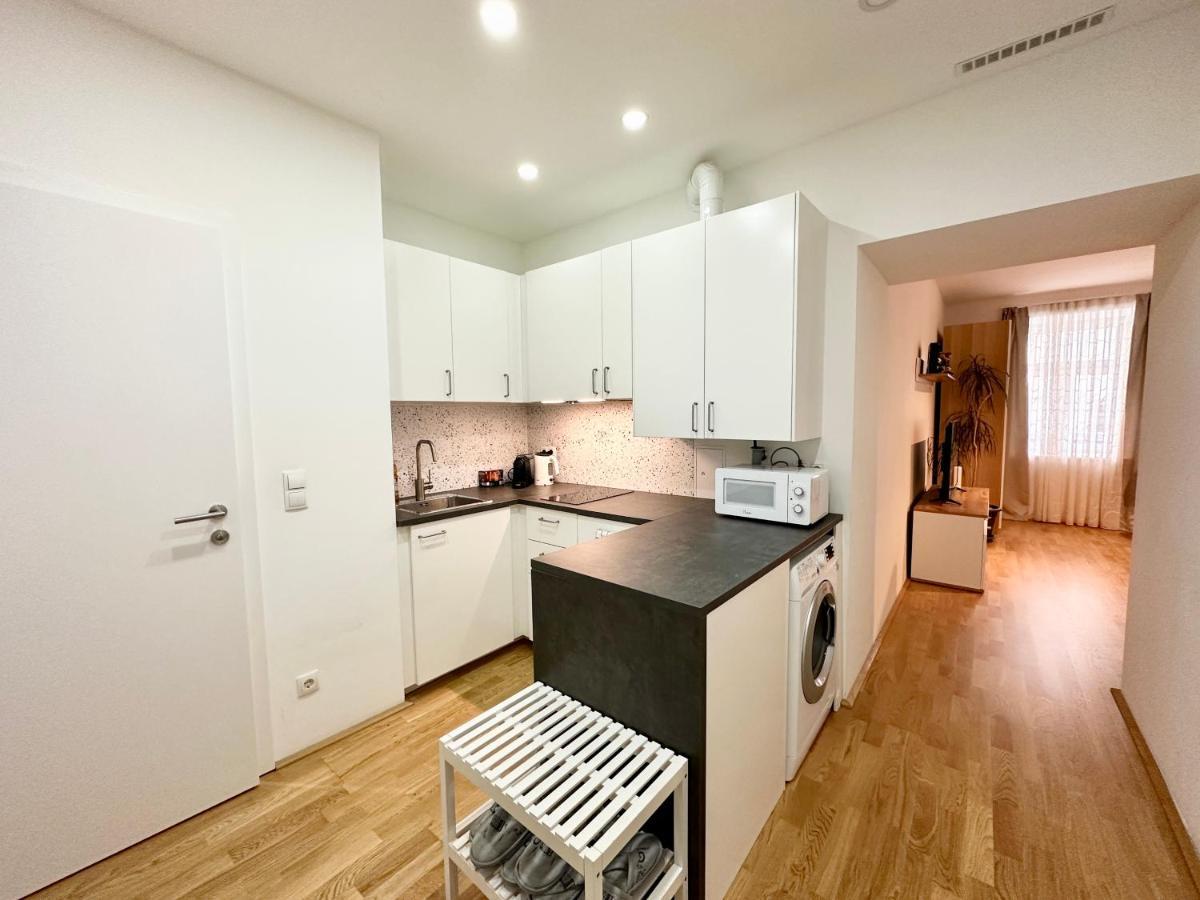Book-A-Room Panda-Apartments Вена Экстерьер фото