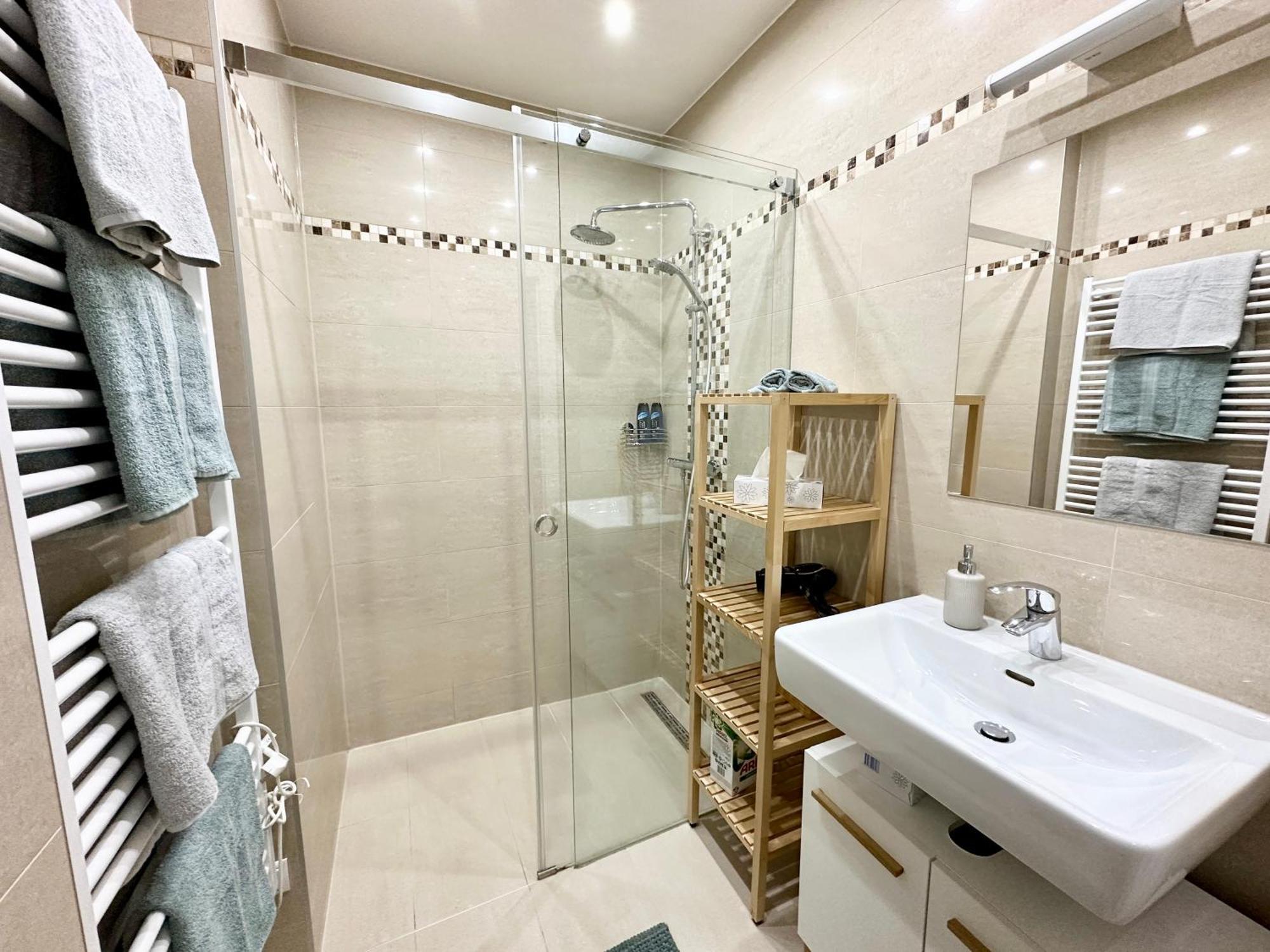 Book-A-Room Panda-Apartments Вена Экстерьер фото